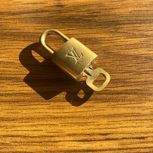 Louis Vuitton Gold Pad Lock and Key - #315